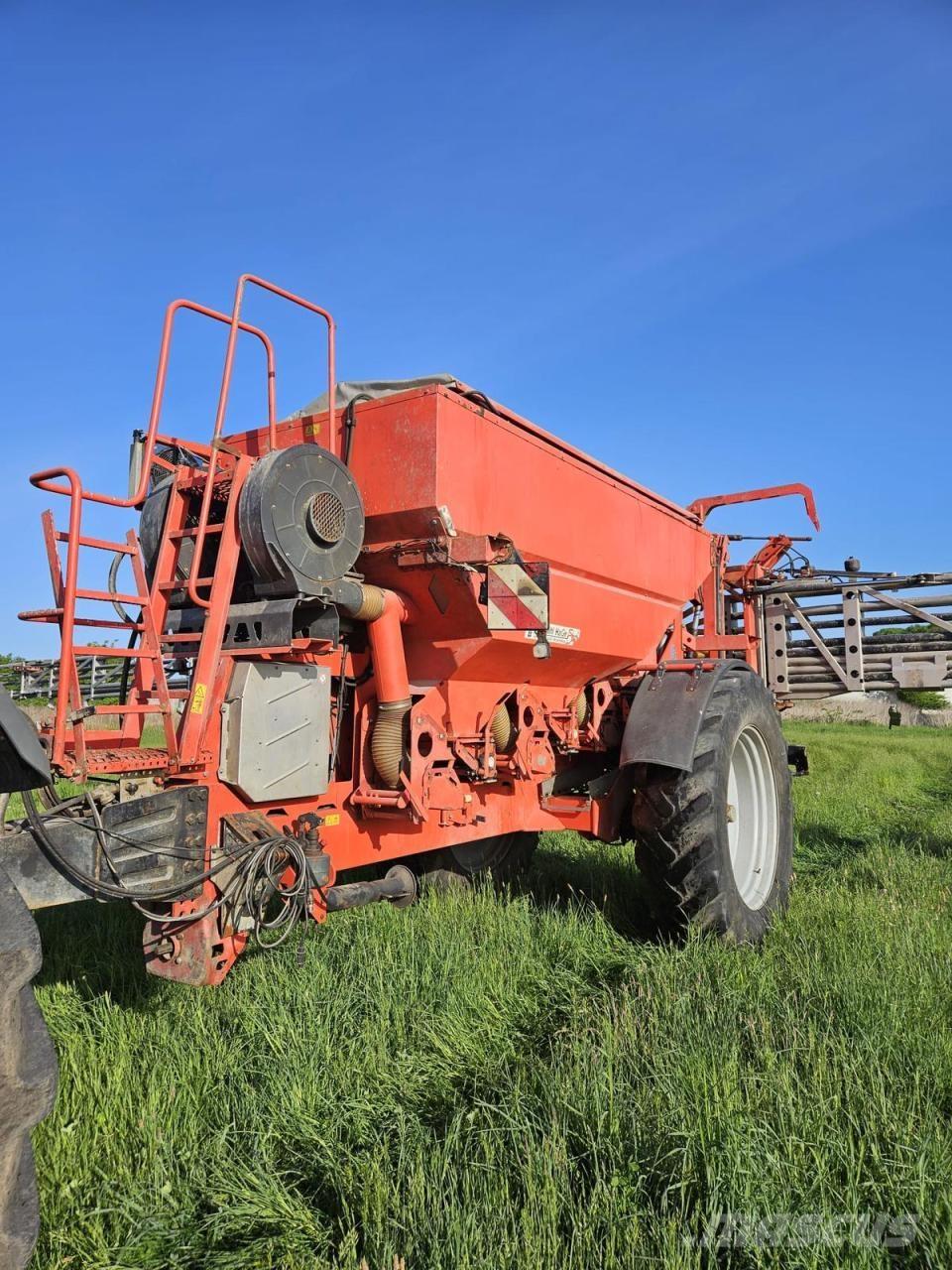 Rauch AGT 6036 Rasipači mineralnog  gnojiva