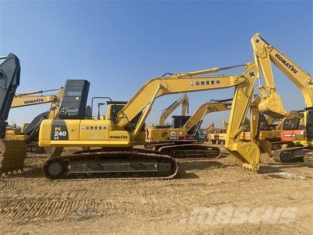 Komatsu PC 240-8 Bageri gusjeničari