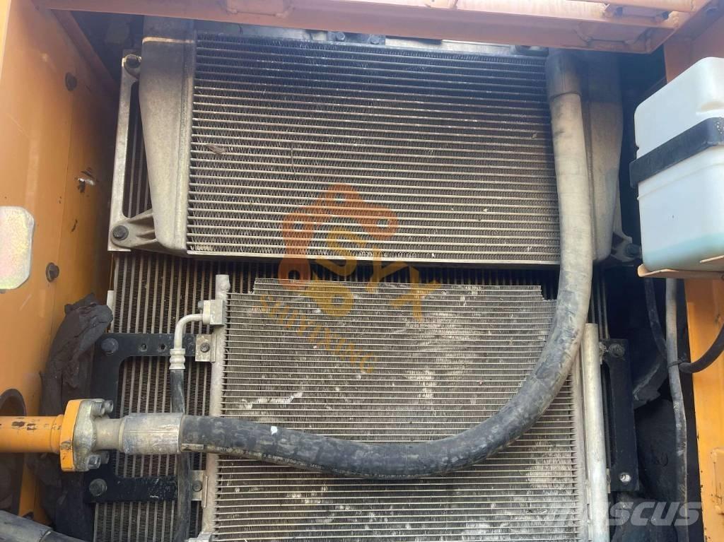 Hyundai Robex 225 Bageri gusjeničari