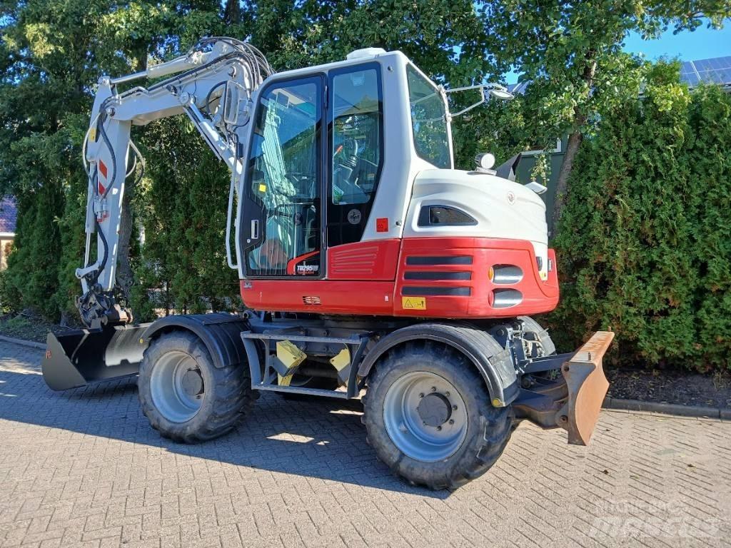Takeuchi TB 295 W Bageri na kotačima
