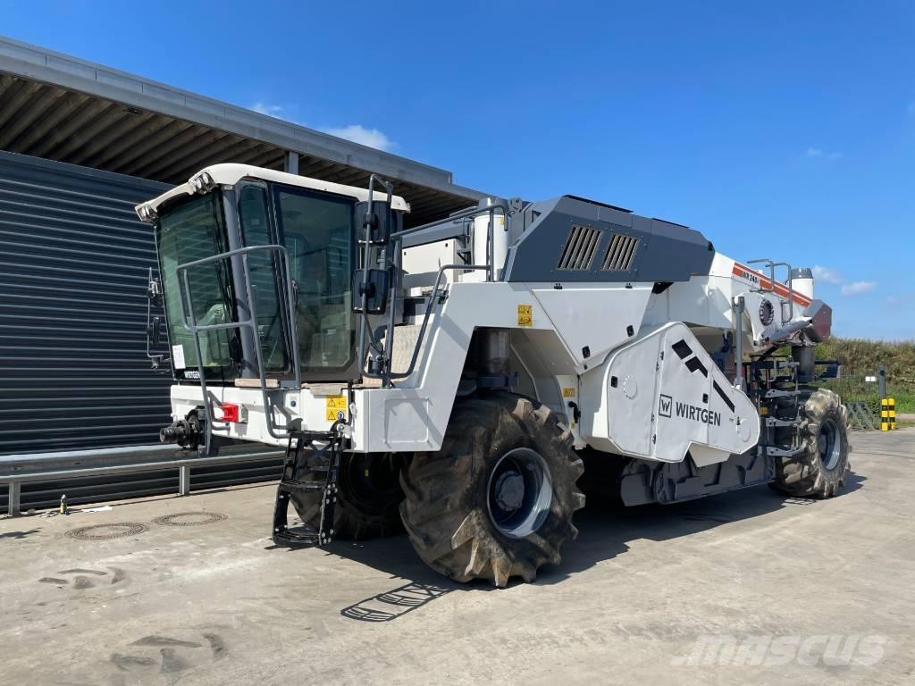 Wirtgen WR 240I Uređaji za recikliranje asfalta