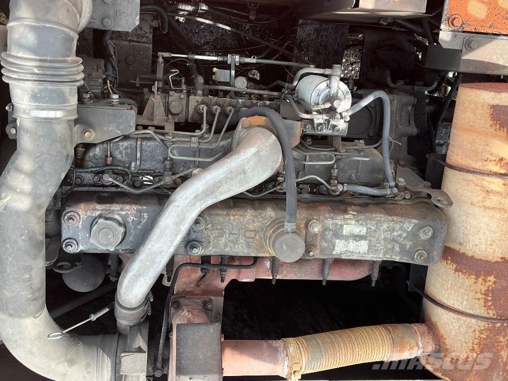 Hitachi Ex370-5 Bageri gusjeničari