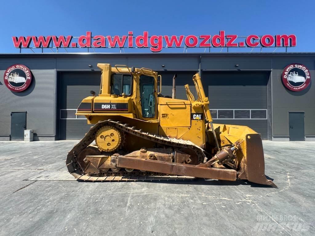 CAT D 6 H XL Buldožeri gusjeničari