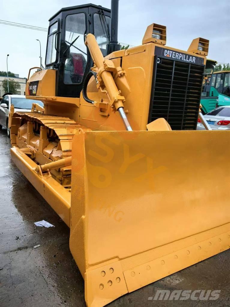 CAT D6G Buldožeri gusjeničari