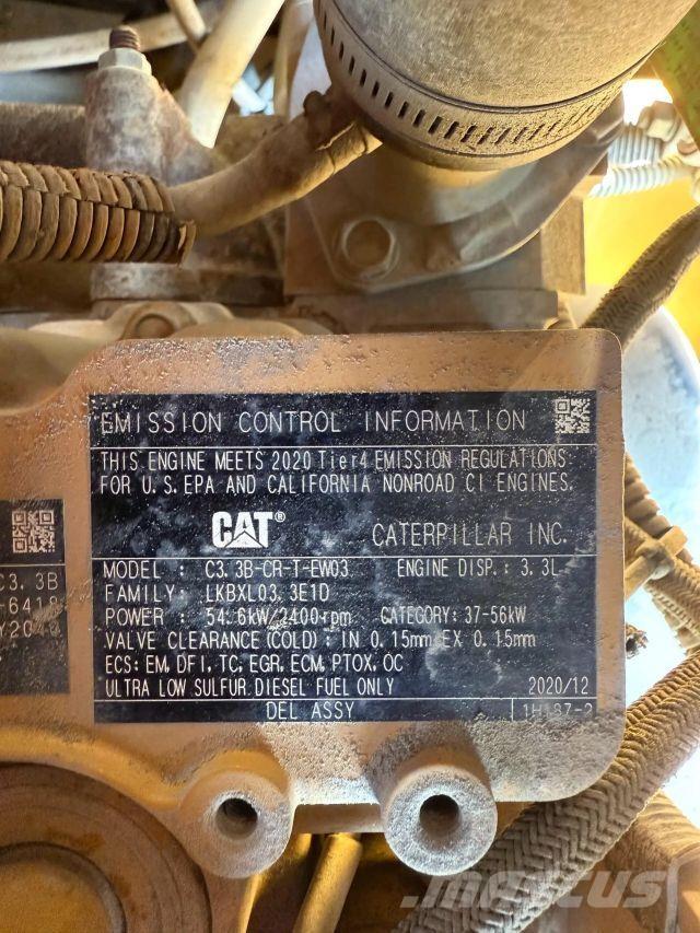 CAT 906M Utovarivači na kotačima