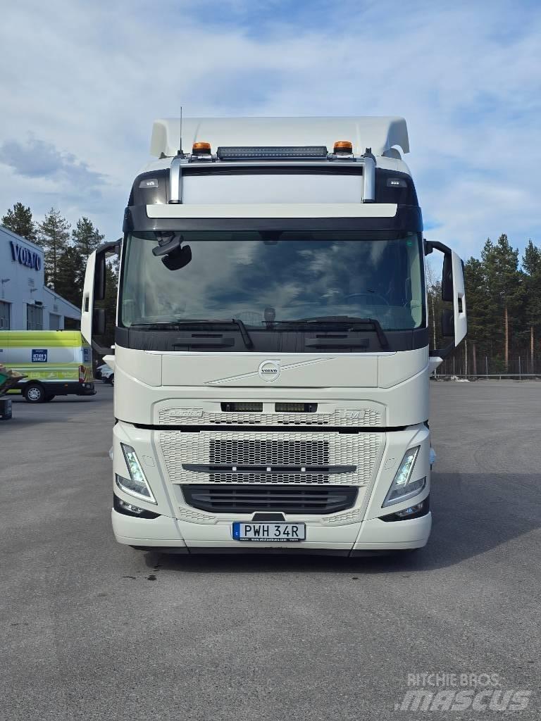 Volvo FM Electric Rol kiper kamioni s kukama za dizanje