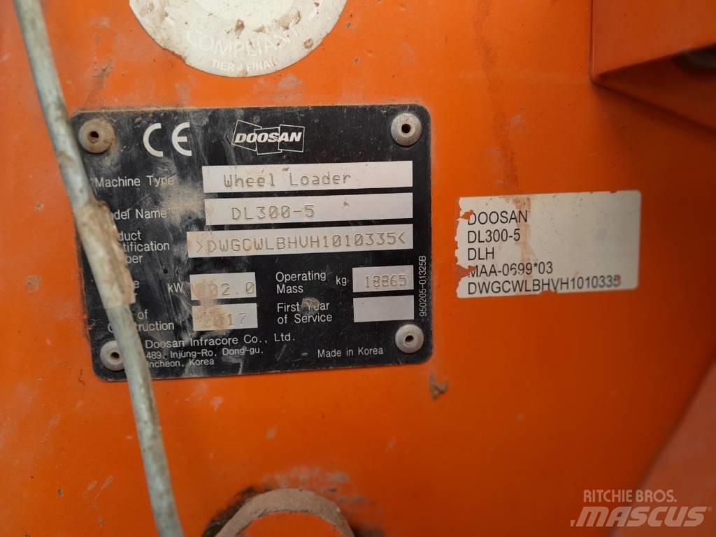 Doosan DL 300 Utovarivači na kotačima