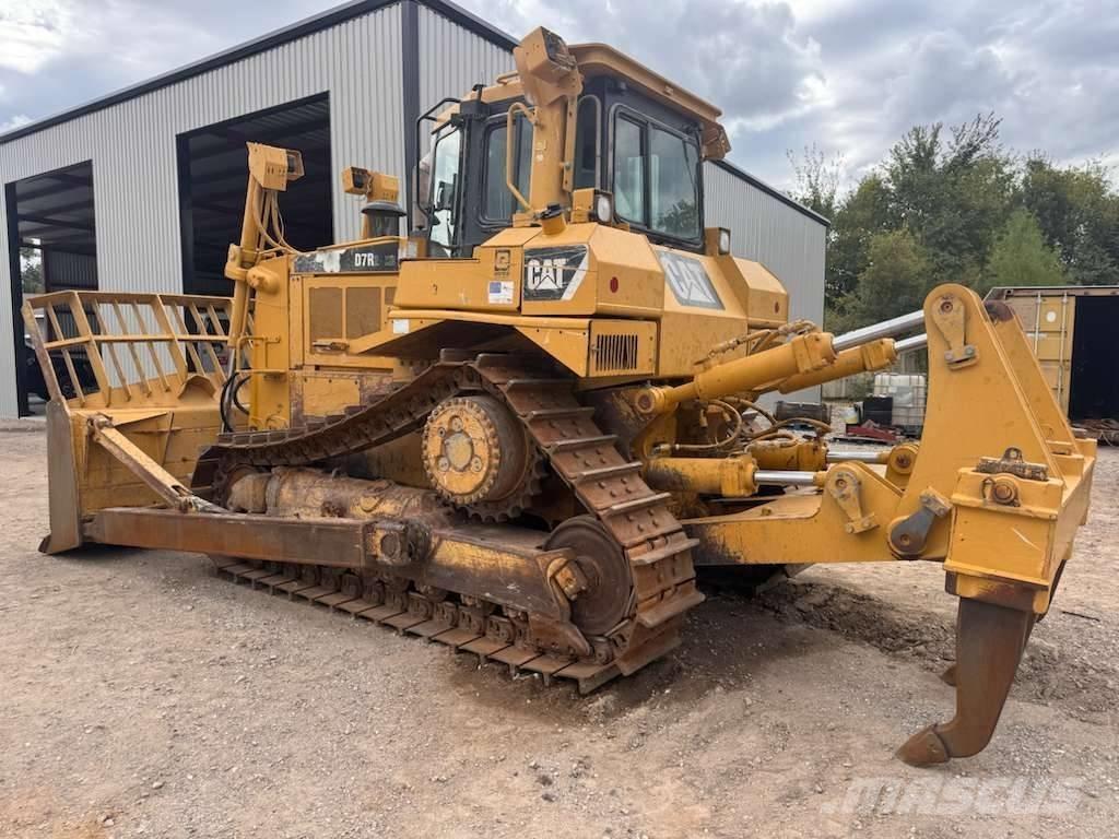 CAT D 7 R XR II Buldožeri gusjeničari