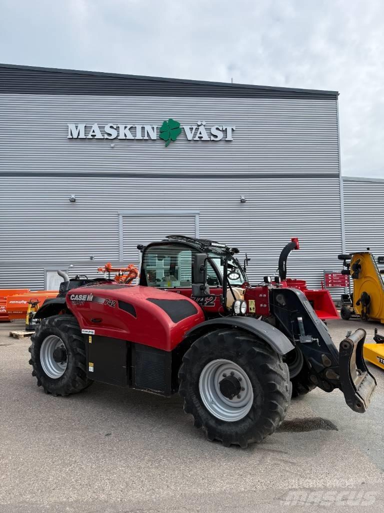 Case IH Farmlift 742 Teleskopski viličari