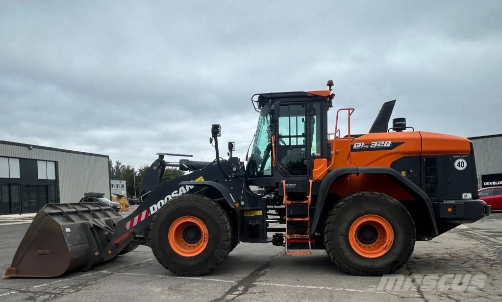 Doosan DL 320-7 Utovarivači na kotačima