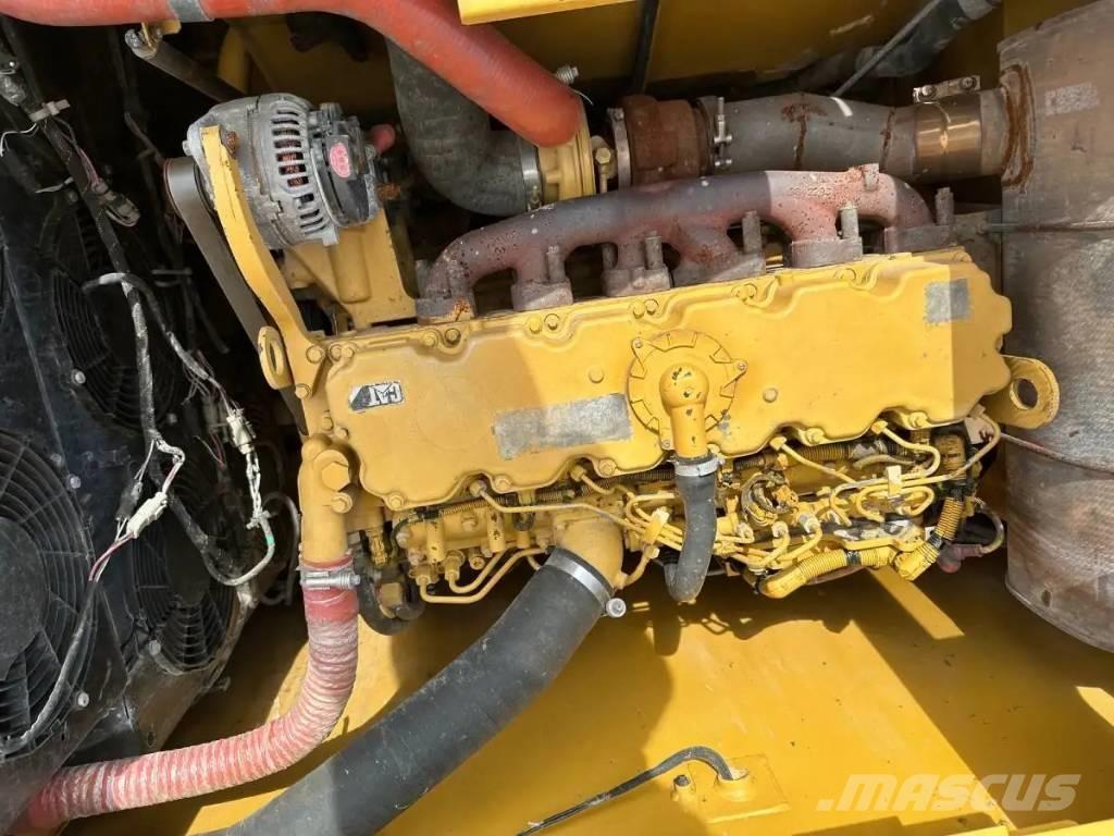 CAT 330GC Bageri gusjeničari