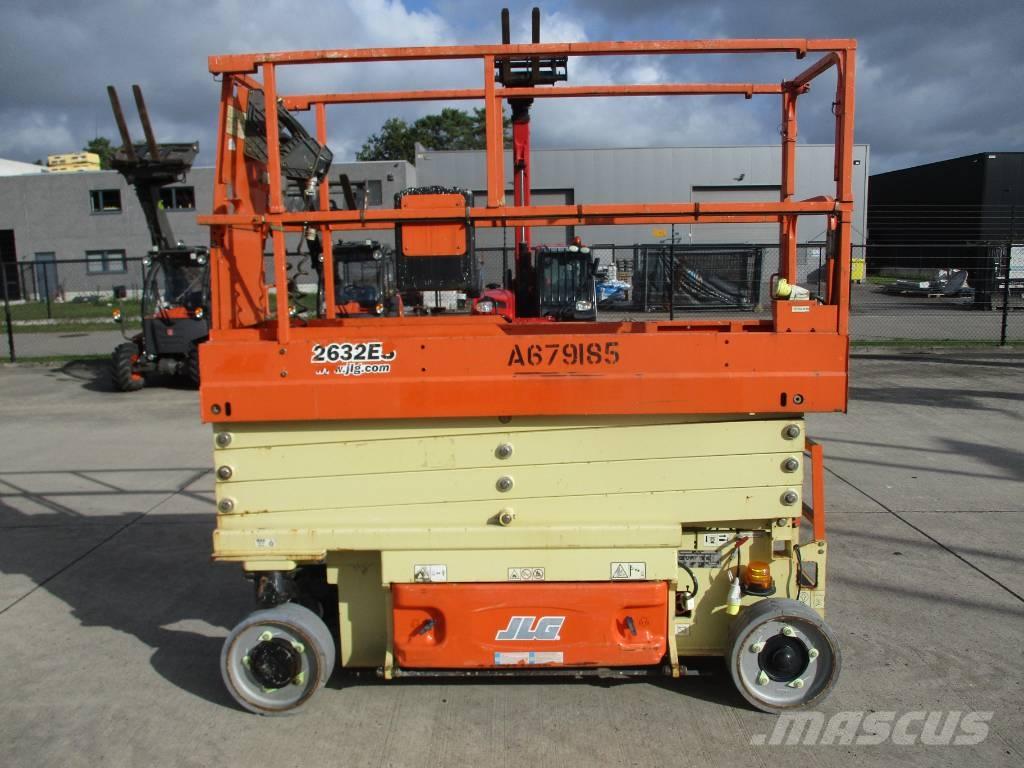 JLG 2632 ES (151) Škaraste platforme