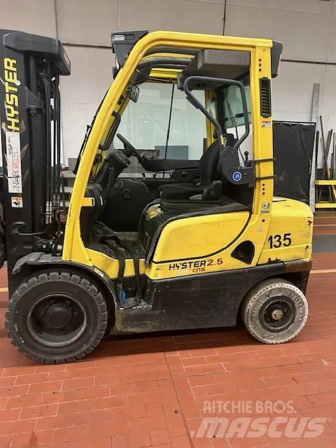 Hyster H2.5FT Dizelski viličari
