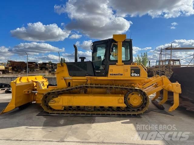 Komatsu D 61 EX-15 Buldožeri gusjeničari