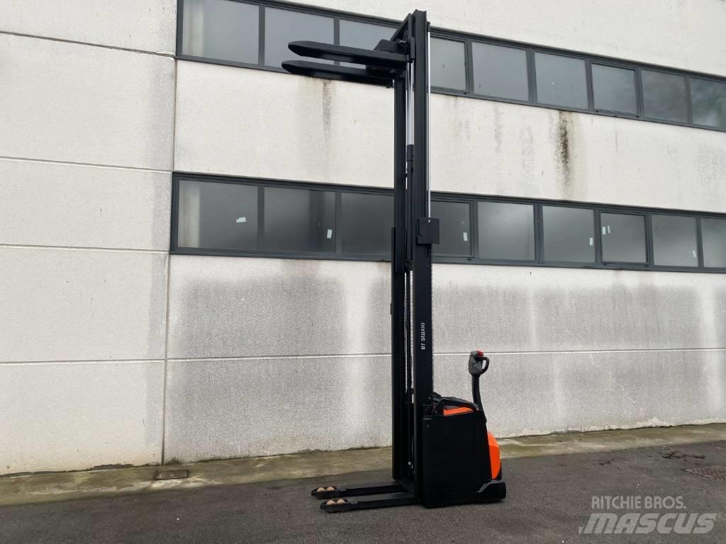 Toyota SWE160 Ručni električni viličar