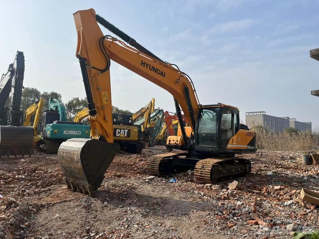 Hyundai R220 Bageri gusjeničari