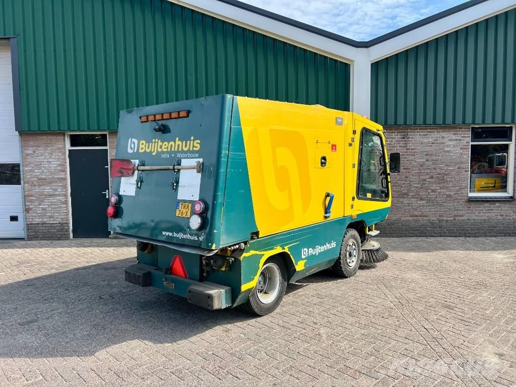 Tennant A85 Strojevi za metenje