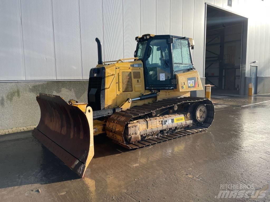 CAT D 6 K 2 LGP Buldožeri gusjeničari