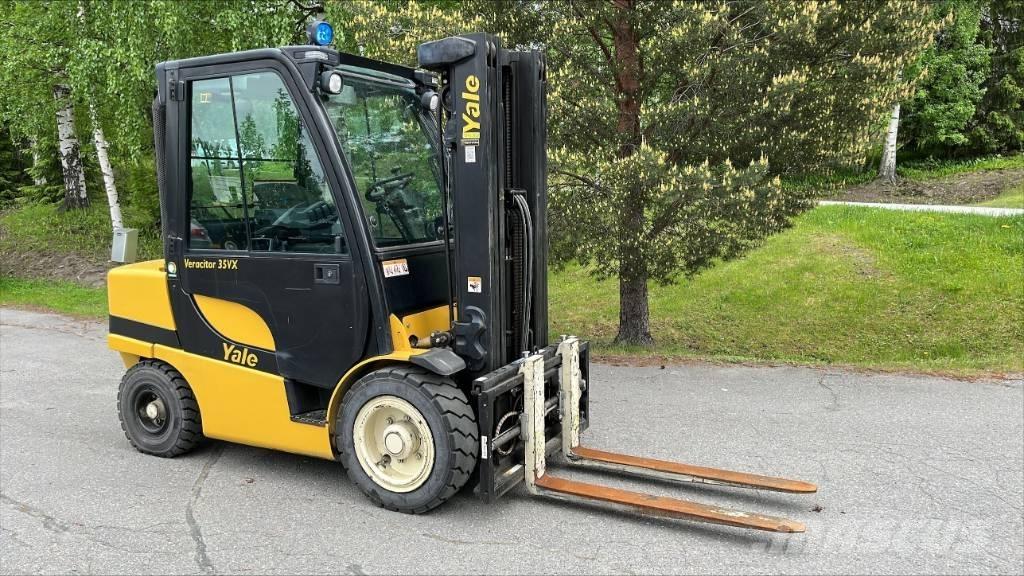 Yale GDP 35 VX Dizelski viličari