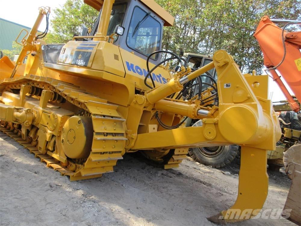 Komatsu D 155 A-1 Buldožeri gusjeničari
