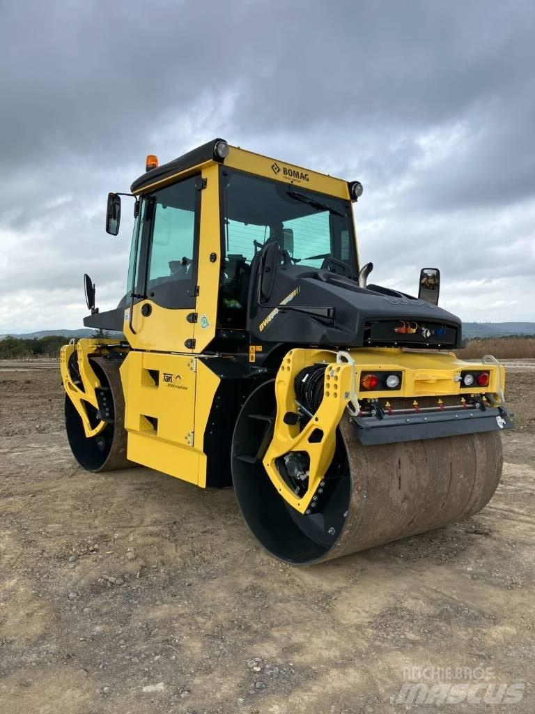 Bomag BW 174 APO-4v Valjci sa dvojnim bubnjem