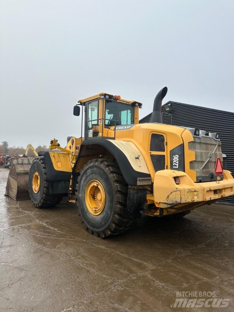 Volvo L 220 G Utovarivači na kotačima