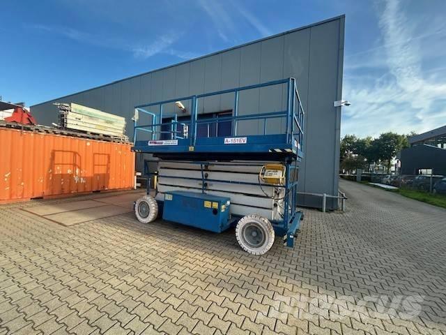 Holland Lift A151EV Škaraste platforme