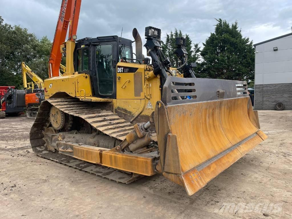 CAT D 6 T LGP Buldožeri gusjeničari
