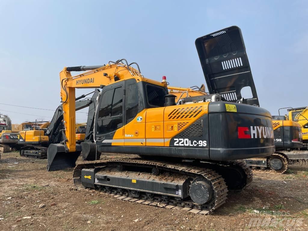 Hyundai R220-9S Bageri gusjeničari