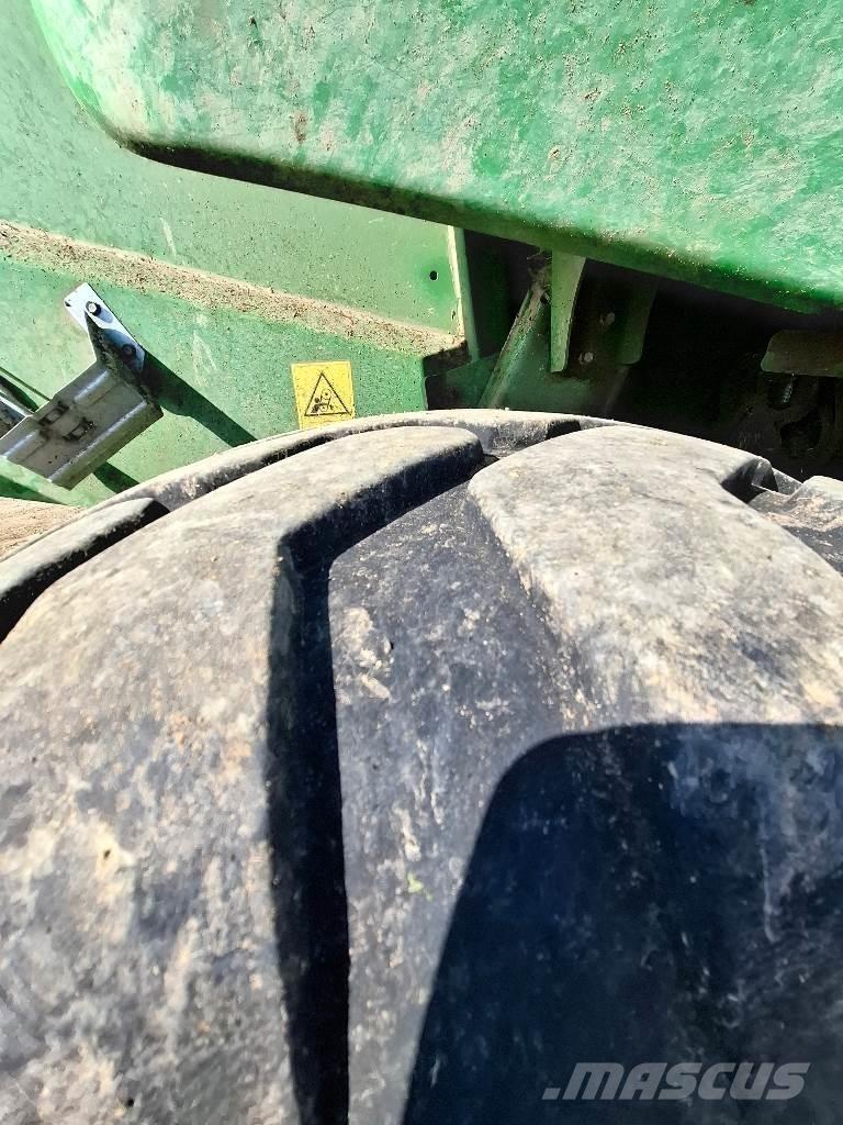 John Deere V461M Rolo balirke