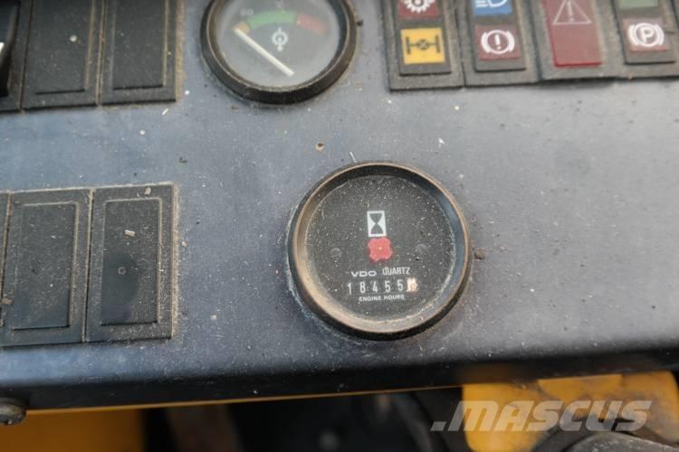 Volvo L160 COMPACTOR Utovarivači na kotačima