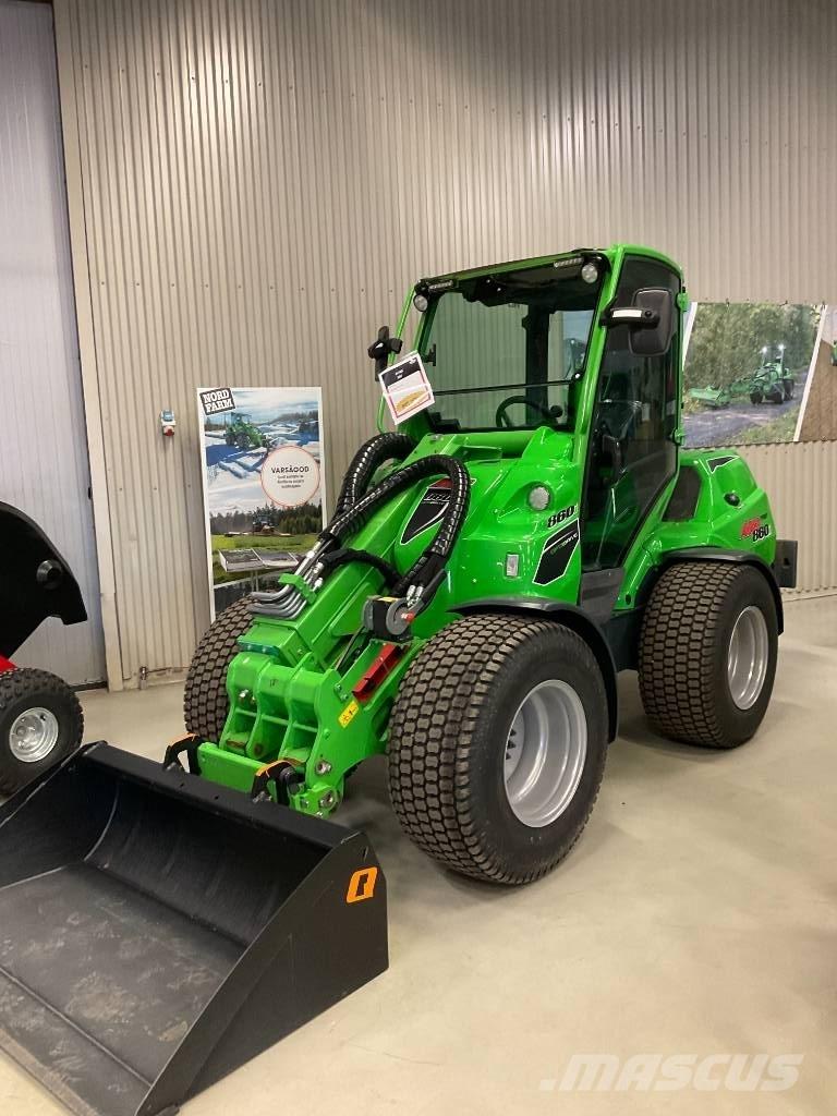 Avant 860 i Skid steer mini utovarivači