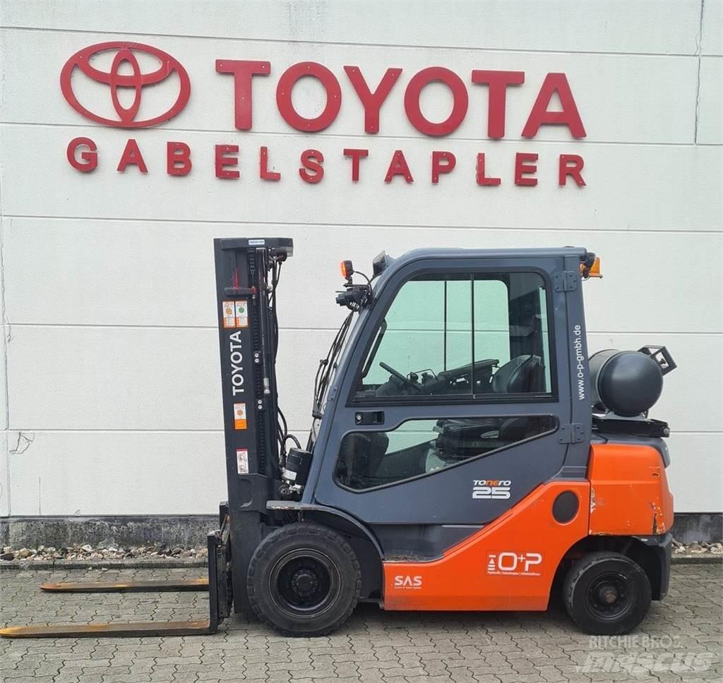 Toyota 02-8FGF25 Plinski viličari