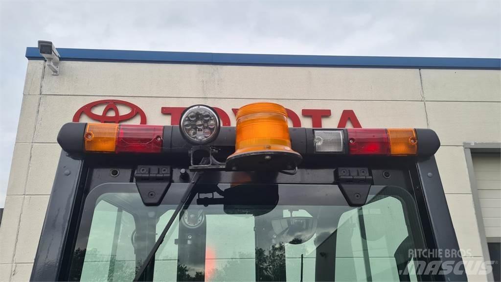 Toyota 02-8FGF25 Plinski viličari