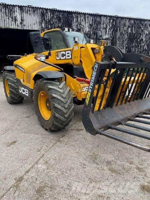 JCB 538-60 Poljoprivredni teleskopski utovarivači