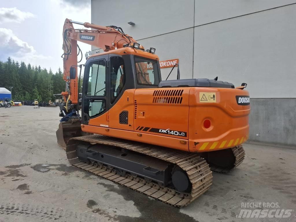 Doosan DX 140 LC Bageri gusjeničari