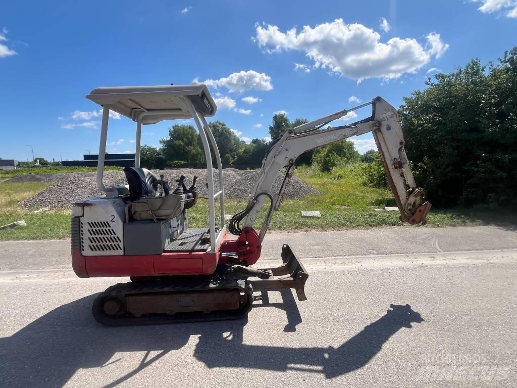 Takeuchi TB 016 Bageri gusjeničari