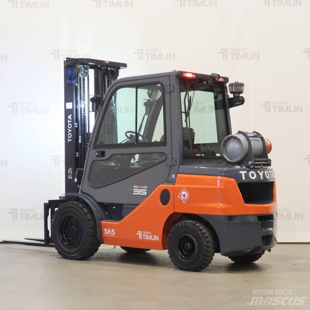 Toyota 02-8FGJF35 Plinski viličari