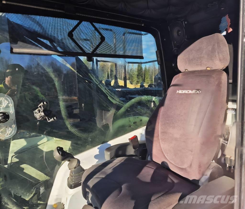 Hidromek HMK 300 LC Bageri gusjeničari