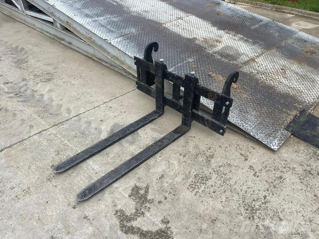 Palazzani PB 30 Utovarni rovokopači