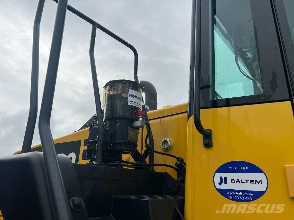 Komatsu WA 380-8E0 Utovarivači na kotačima