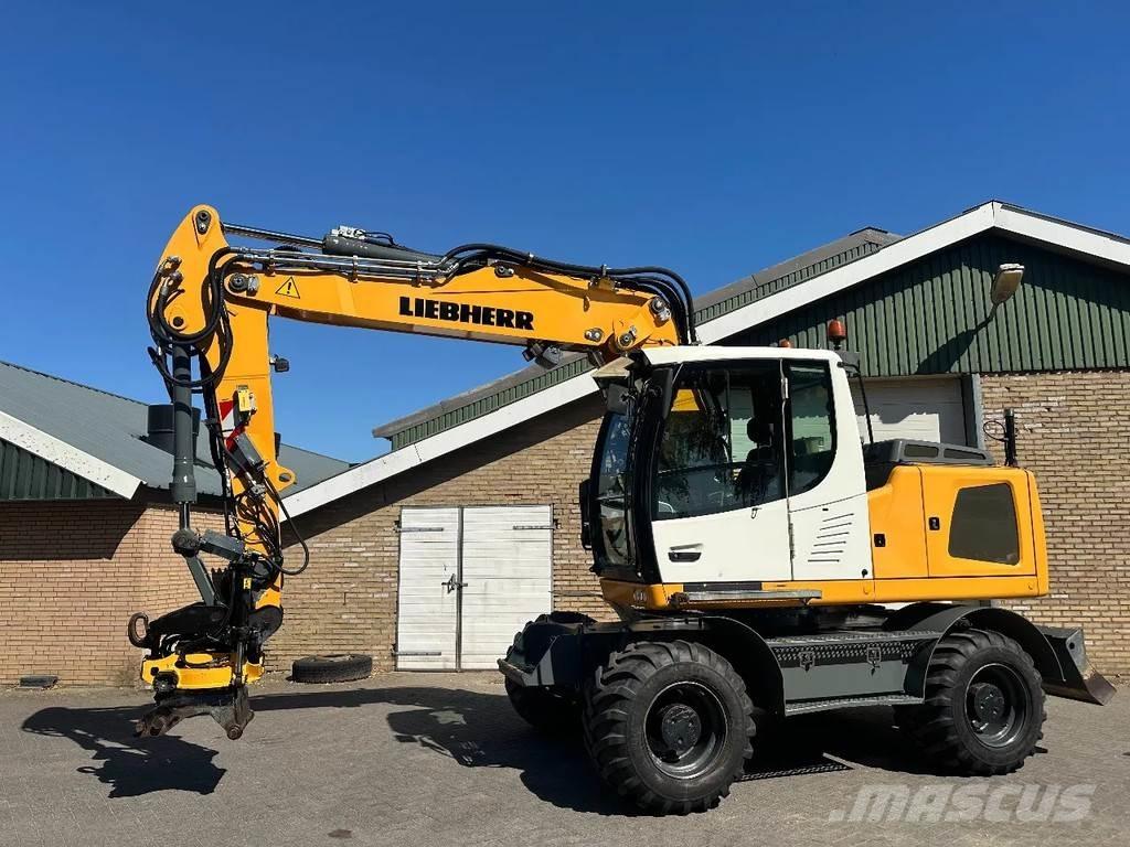 Liebherr A916 Bageri na kotačima