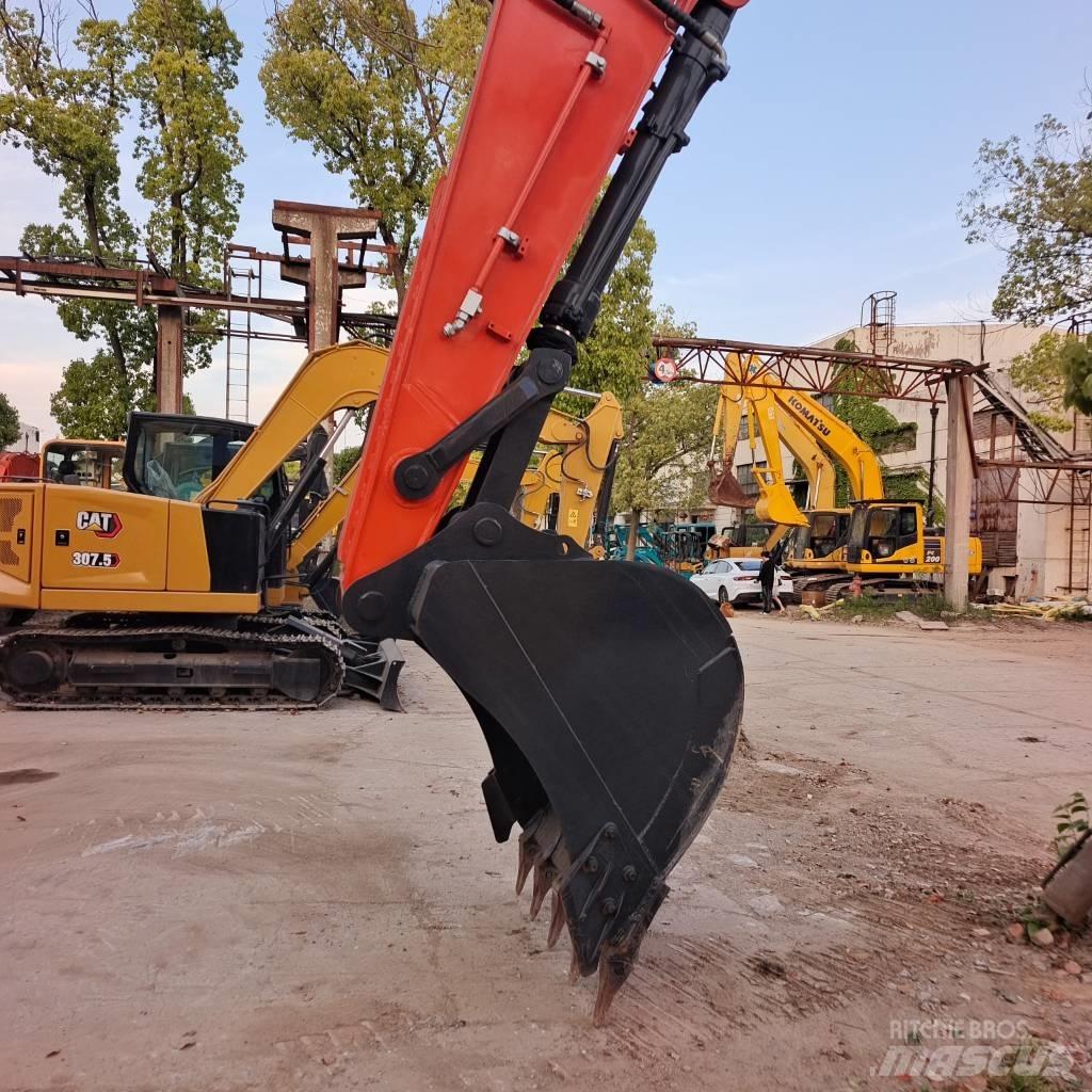 Doosan DX 300 LC Bageri gusjeničari