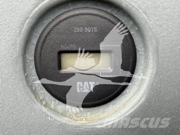 CAT 420D Utovarni rovokopači