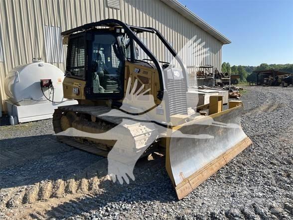 CAT D2 LGP Buldožeri gusjeničari