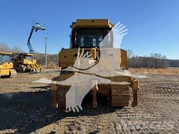 CAT D6T XL Buldožeri gusjeničari