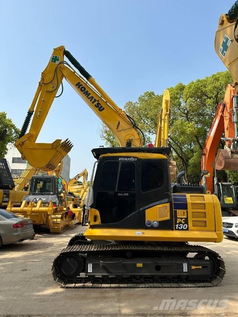 Komatsu PC 130 Bageri gusjeničari