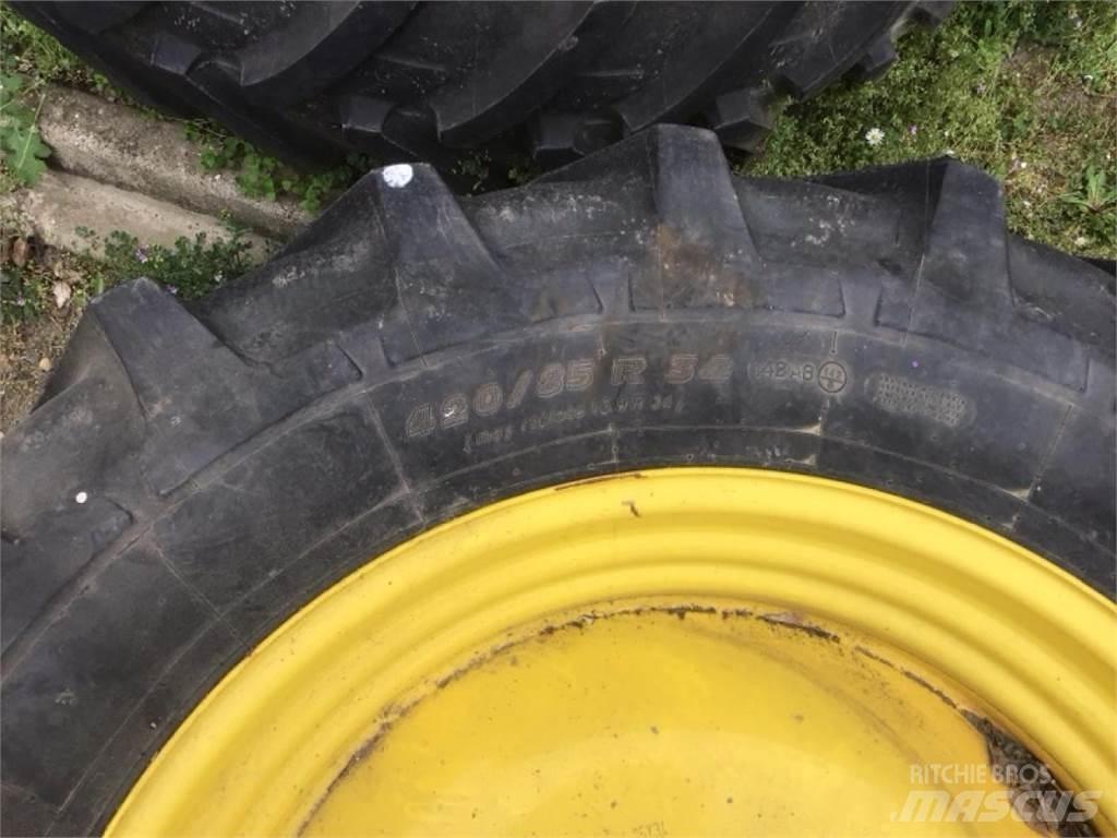 Michelin 420/85R34 Gume, kotači i naplatci