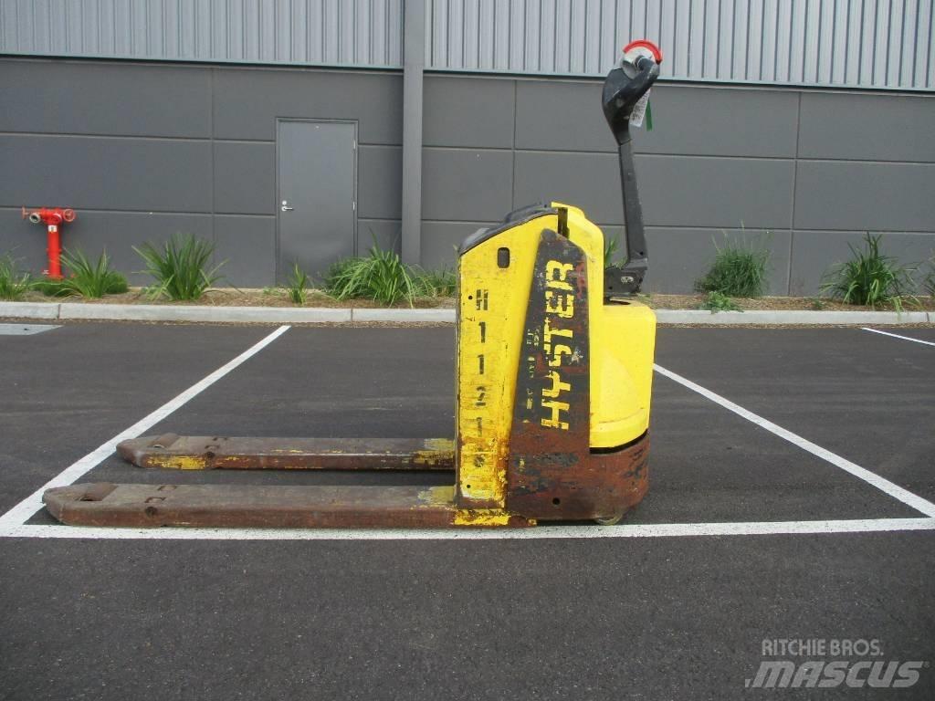 Hyster P2.0 Nisko podizni električni viličar