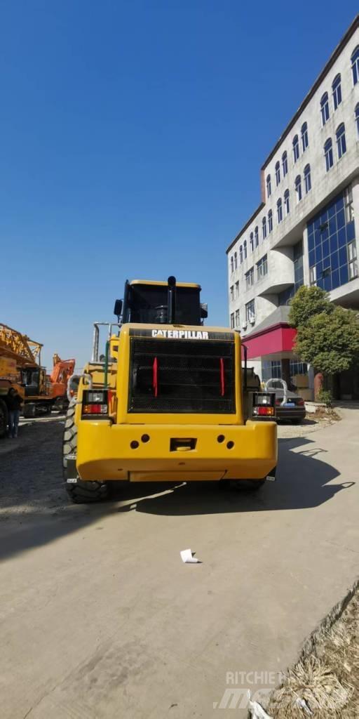 CAT 966 L Utovarivači na kotačima